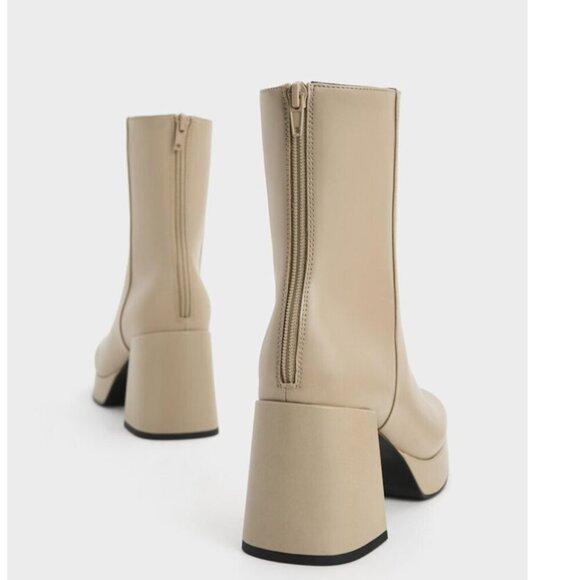 Charles & Keith Evie Knitted-Sock Ankle Boots Taupe Beige Size 8 - Picture 4 of 15